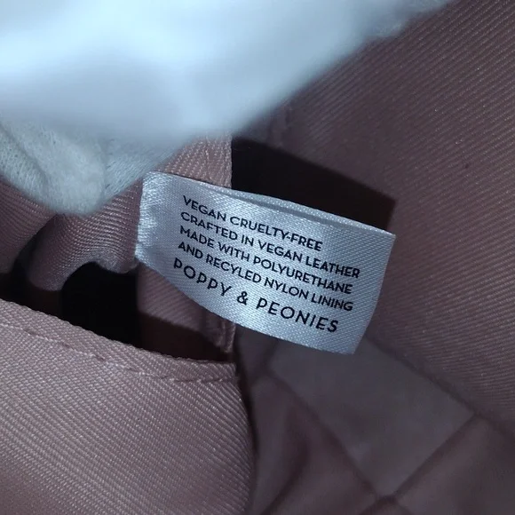 Poppy & Peonies Go Getter Vegan Leather Elegant Purple Berry Tote Bag Purse - Picture 13 of 16